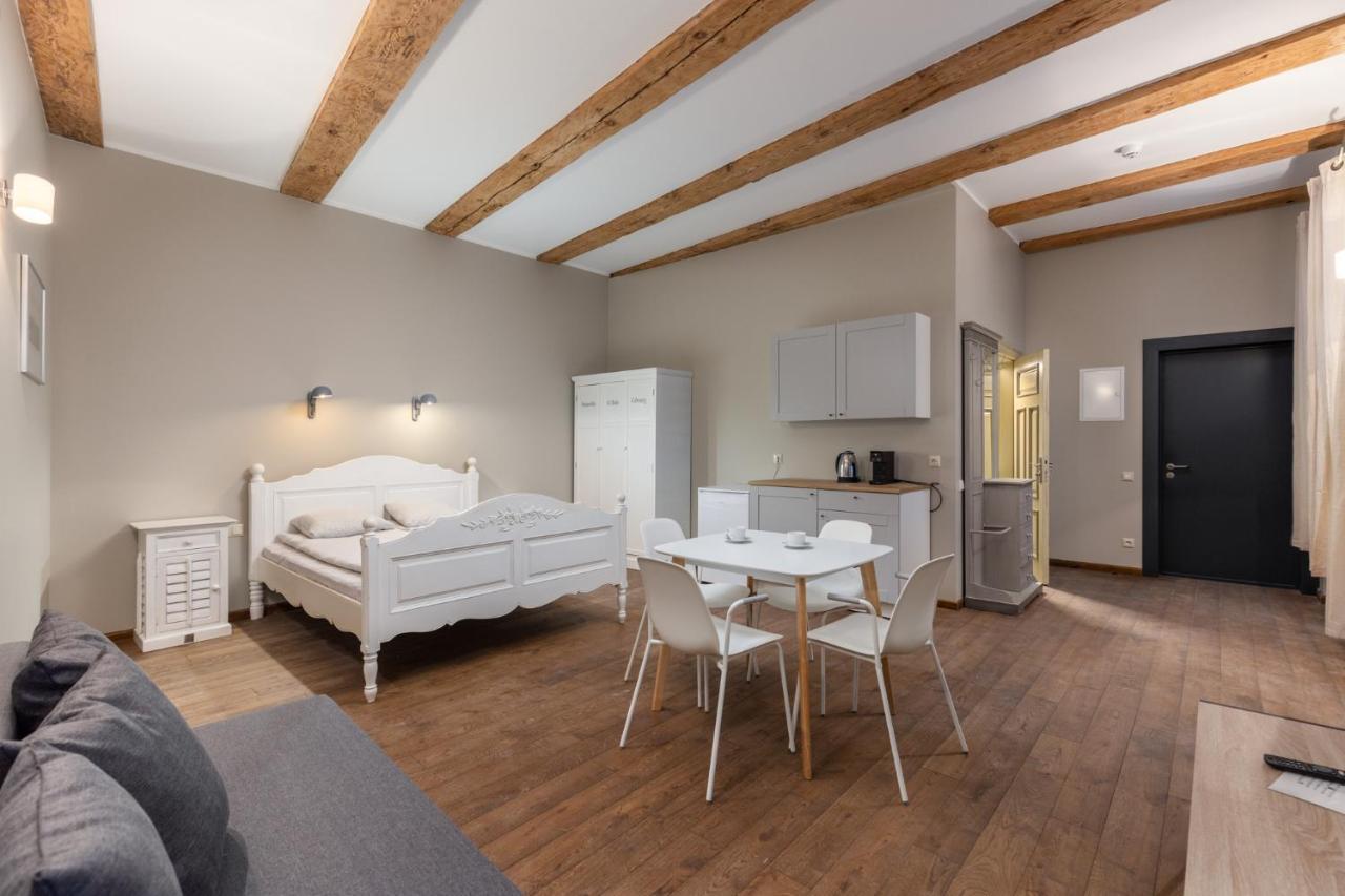Enjoy Old Town Vibes In 1716 Laipu Residence With 4 Stylish Apartments And 1 Penthouse Riga Exterior photo