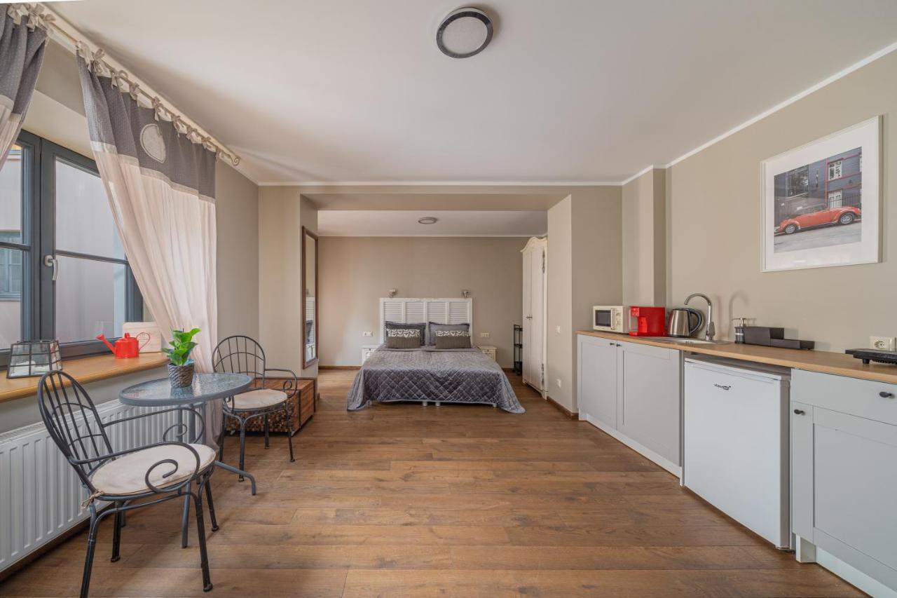 Enjoy Old Town Vibes In 1716 Laipu Residence With 4 Stylish Apartments And 1 Penthouse Riga Exterior photo