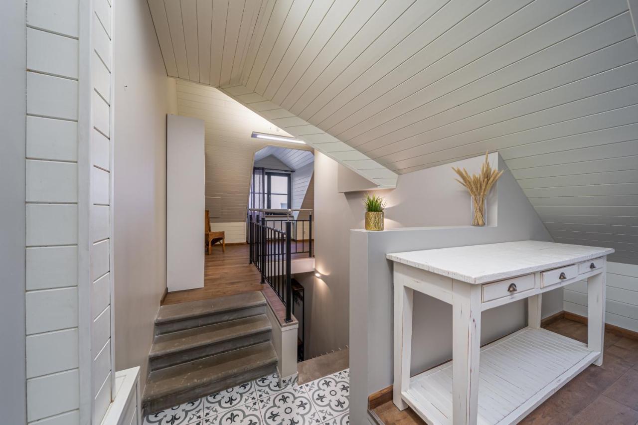 Enjoy Old Town Vibes In 1716 Laipu Residence With 4 Stylish Apartments And 1 Penthouse Riga Exterior photo